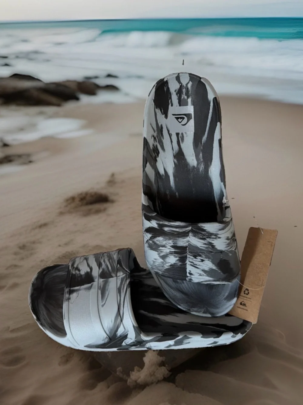 Quiksilver Cloudbreak Men’s Size 9 Slide Sandals. Grey marbled. New with tags.